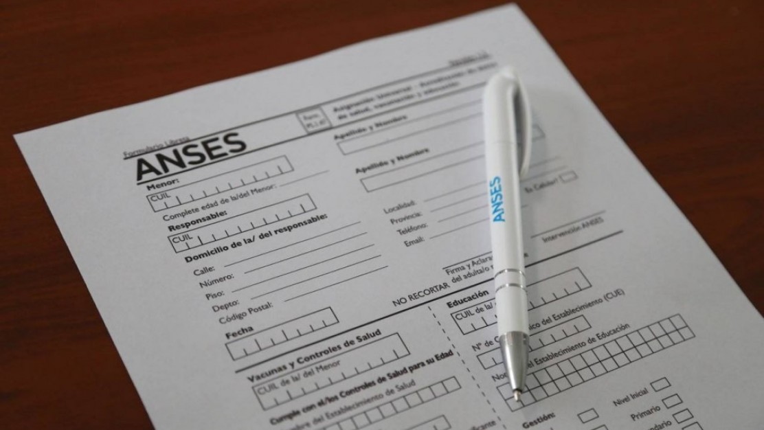 ANSES extiende el plazo de la Libreta AUH: hay tiempo hasta marzo para cobrar el retenido