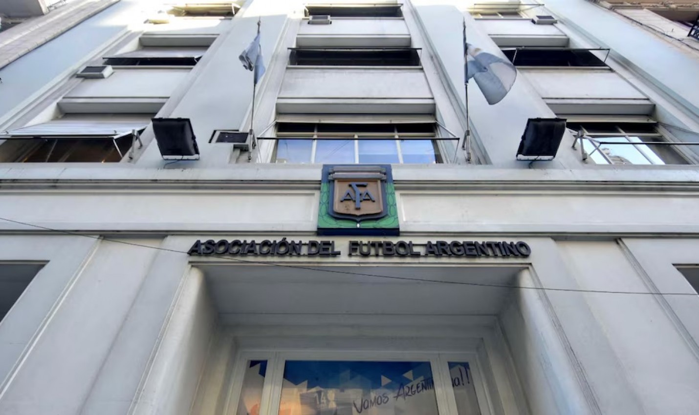 Escándalo AFA: Descubren un quinto banco en EE. UU. y giros millonarios a empresas "fantasma"