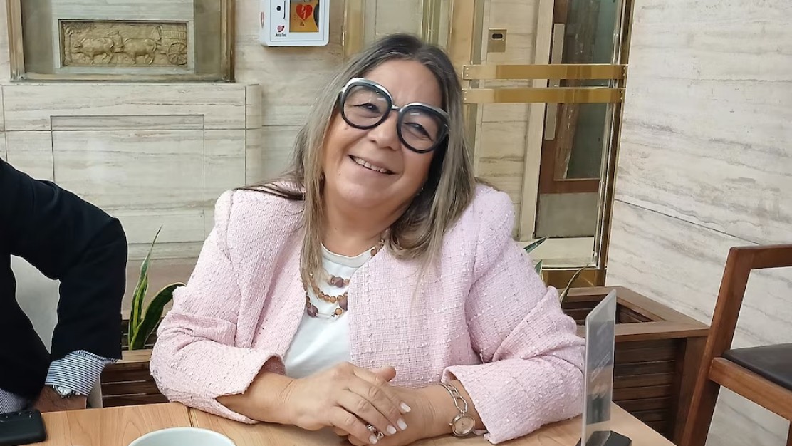 Caso Adorni: la escribana y sus abogados ya están en Comodoro Py para declarar por presunto enriquecimiento ilícito