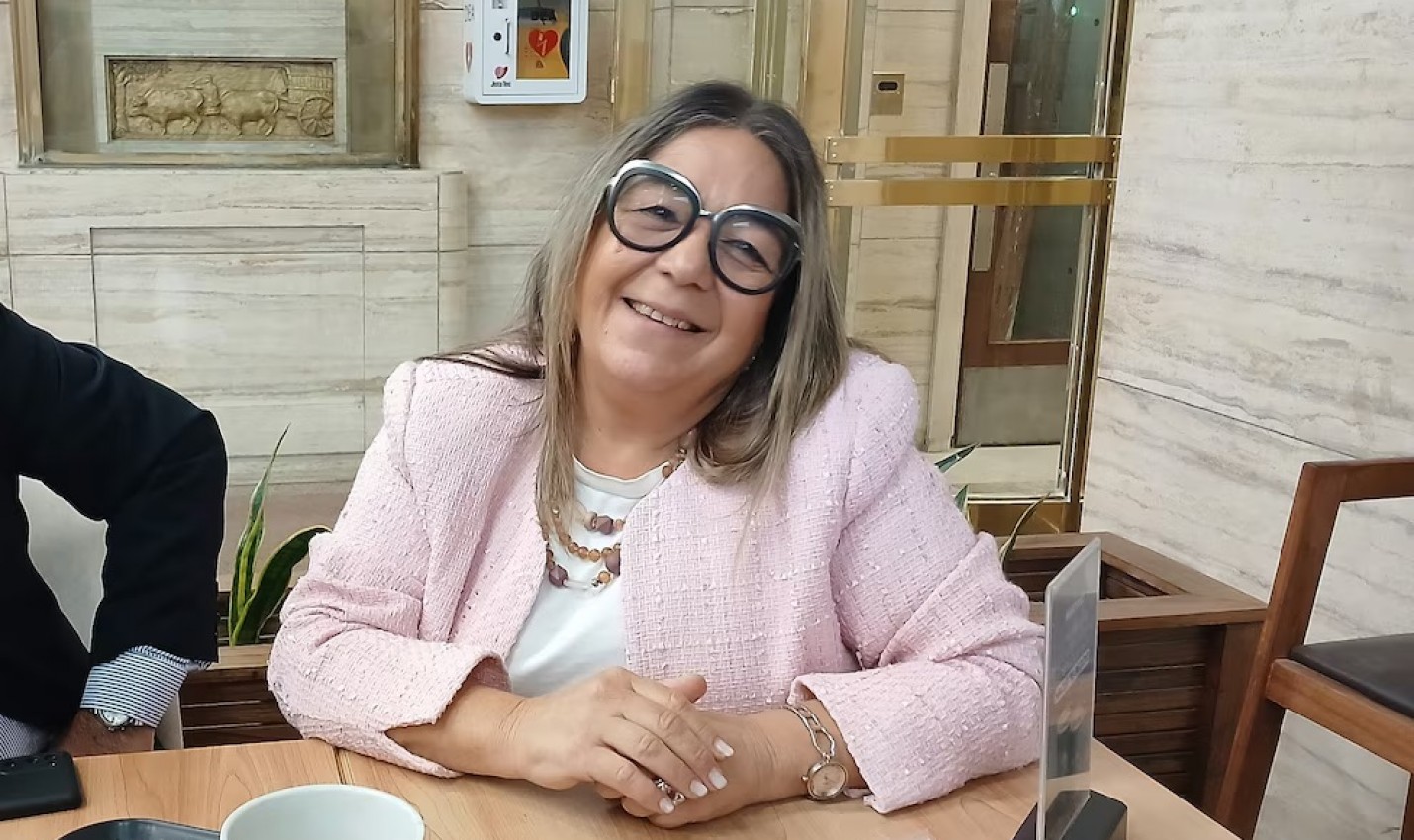 Caso Adorni: la escribana y sus abogados ya están en Comodoro Py para declarar por presunto enriquecimiento ilícito