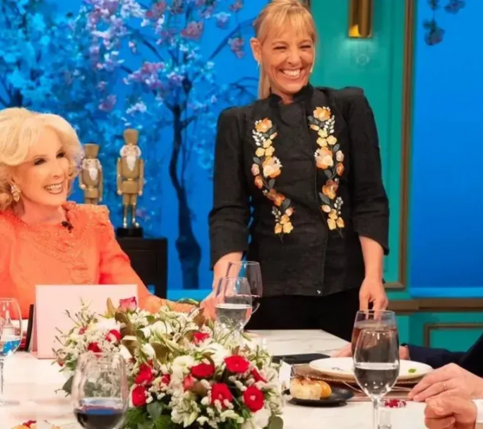 Mirtha Legrand puso sobre la mesa el caso Adorni y desató un fuerte debate en vivo