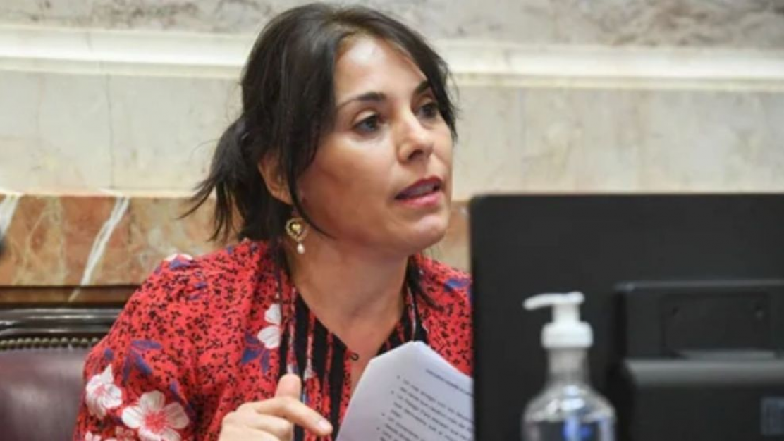 Embajada bajo la lupa: una exsenadora fue designada tras un voto clave